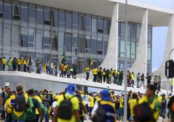 Baiano de Conquista é um dos foragidos presos na Argentina pelo atos do 8 de janeiro